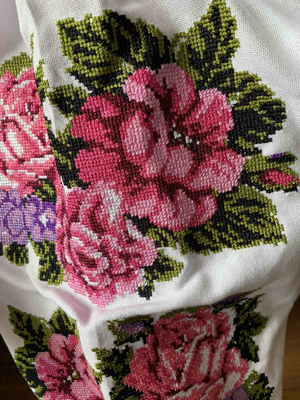 Жіноча вишиванка Рожеві Мрії (біло-рожева) hover image