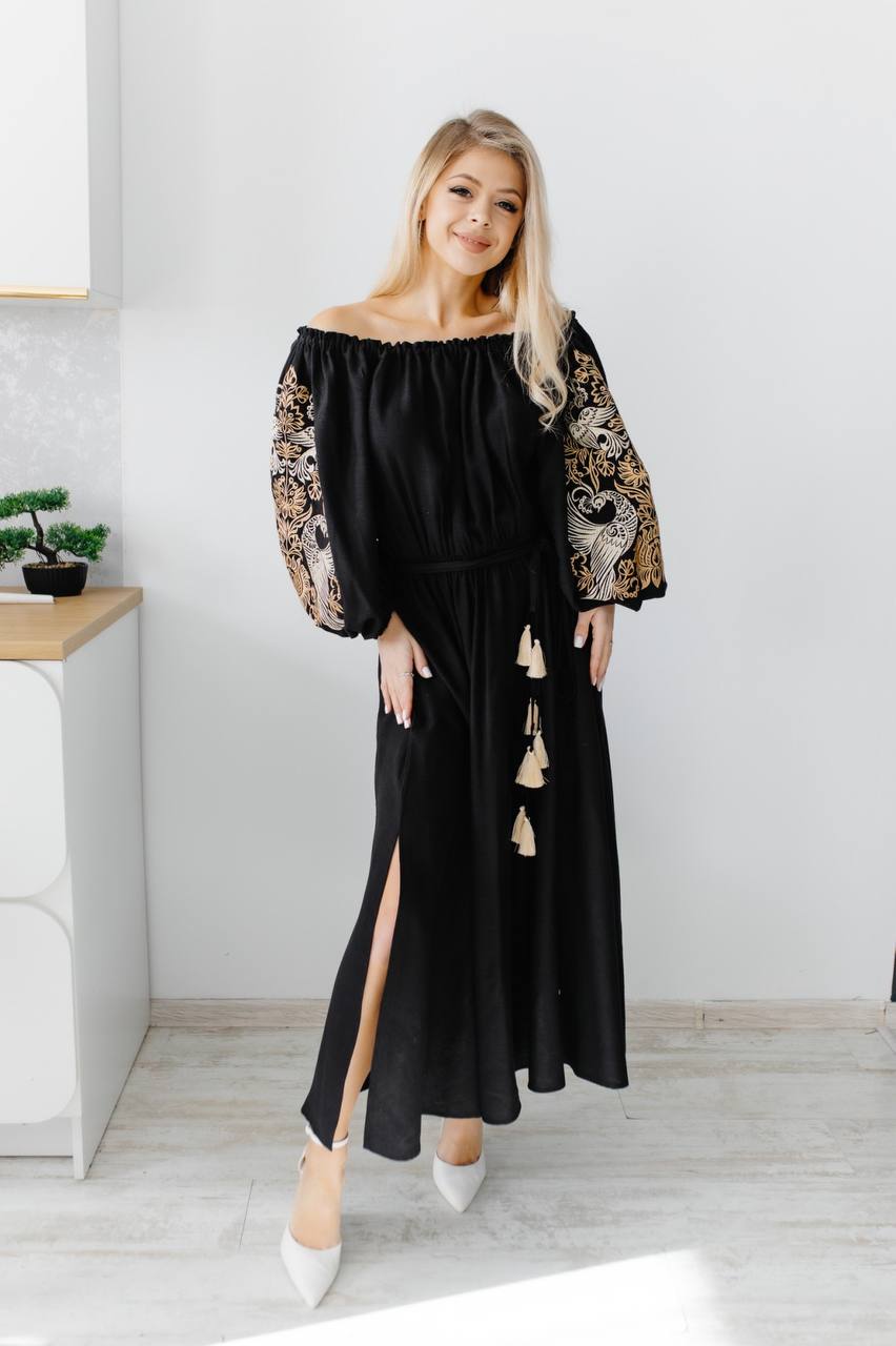Жіноча сукня Жар-Птиця (чорна) hover image