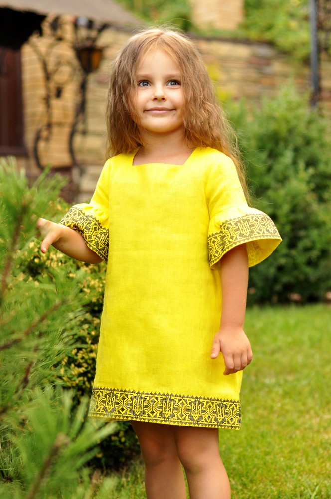 Вишиванка для дівчинки Сонечко (жовта)