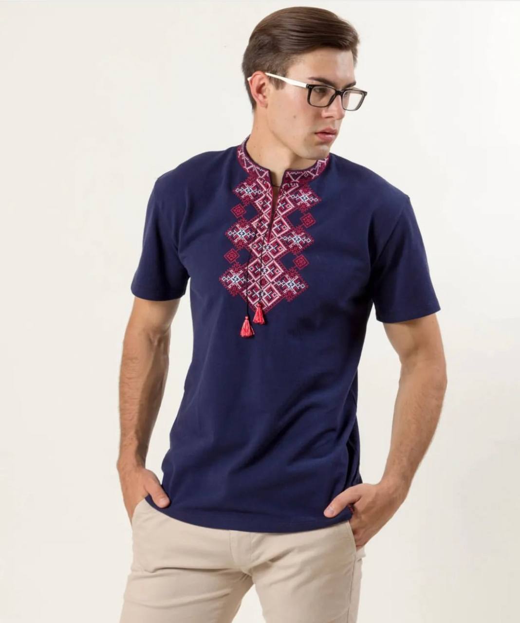 Футболка Бажан (темно-синя) hover image