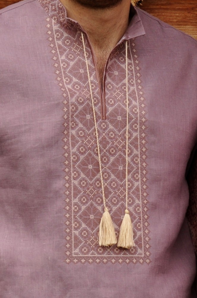 Чоловіча вишиванка Вільха (рожева) hover image