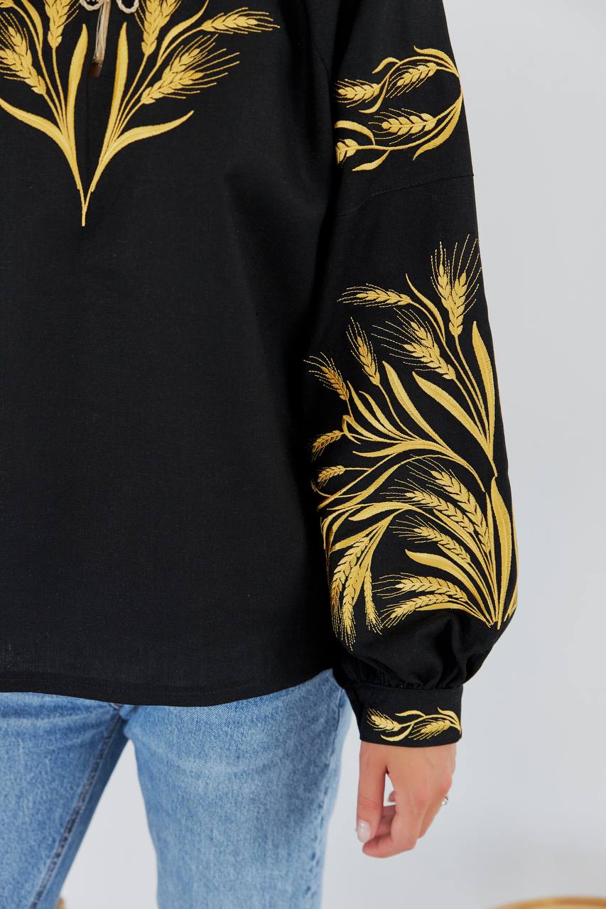 Жіноча вишиванка Колосся (чорна) hover image