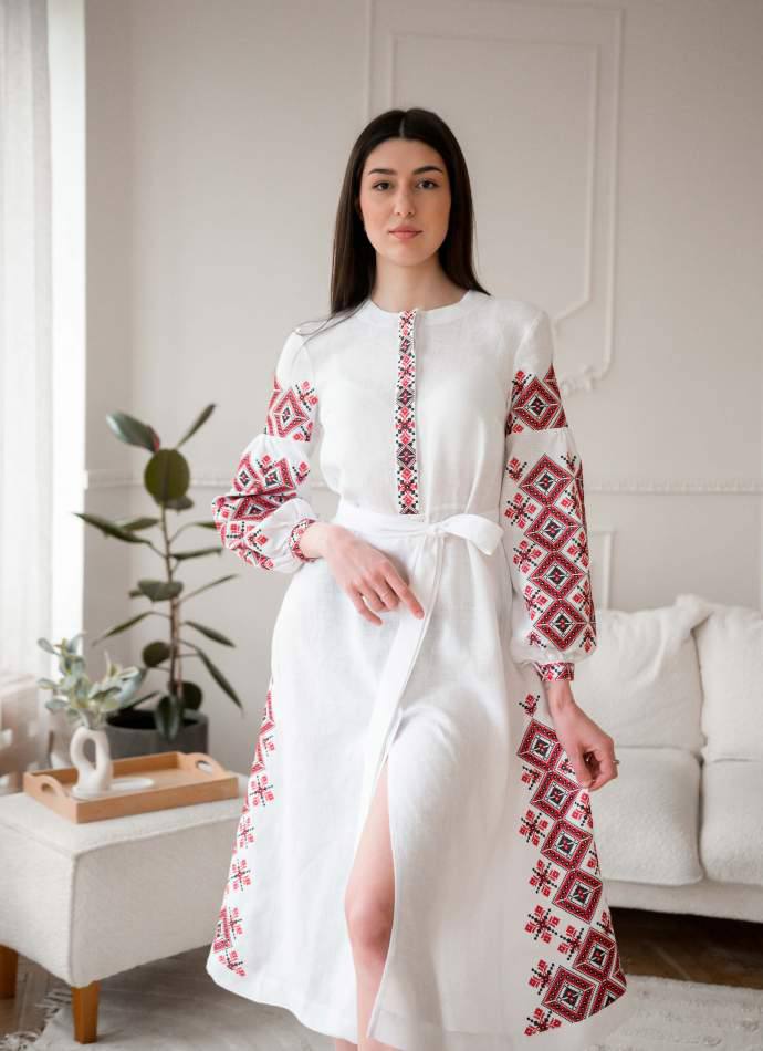 Жіноча вишита сукня Червона рута (біло-червона)