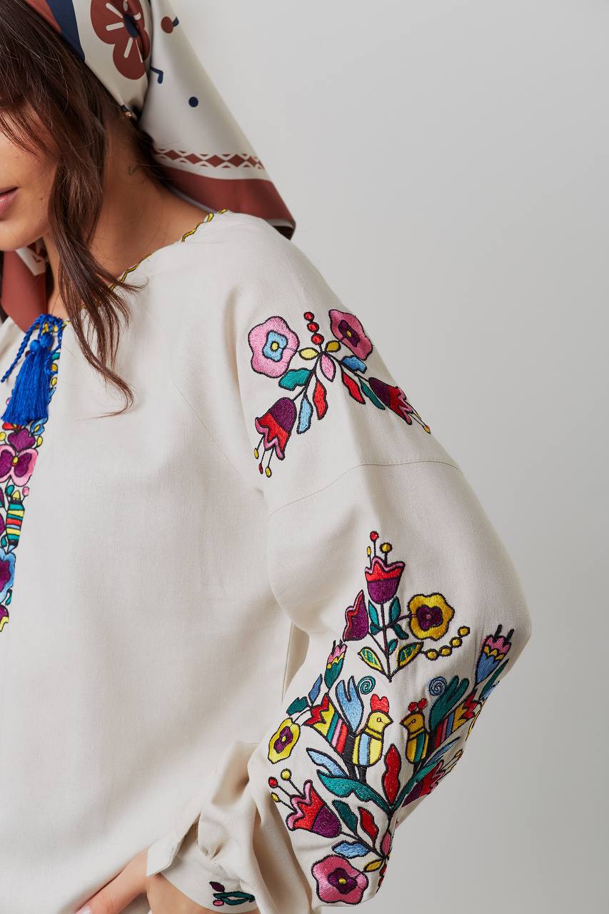 Жіноча вишиванка Гуцулка (бежева)