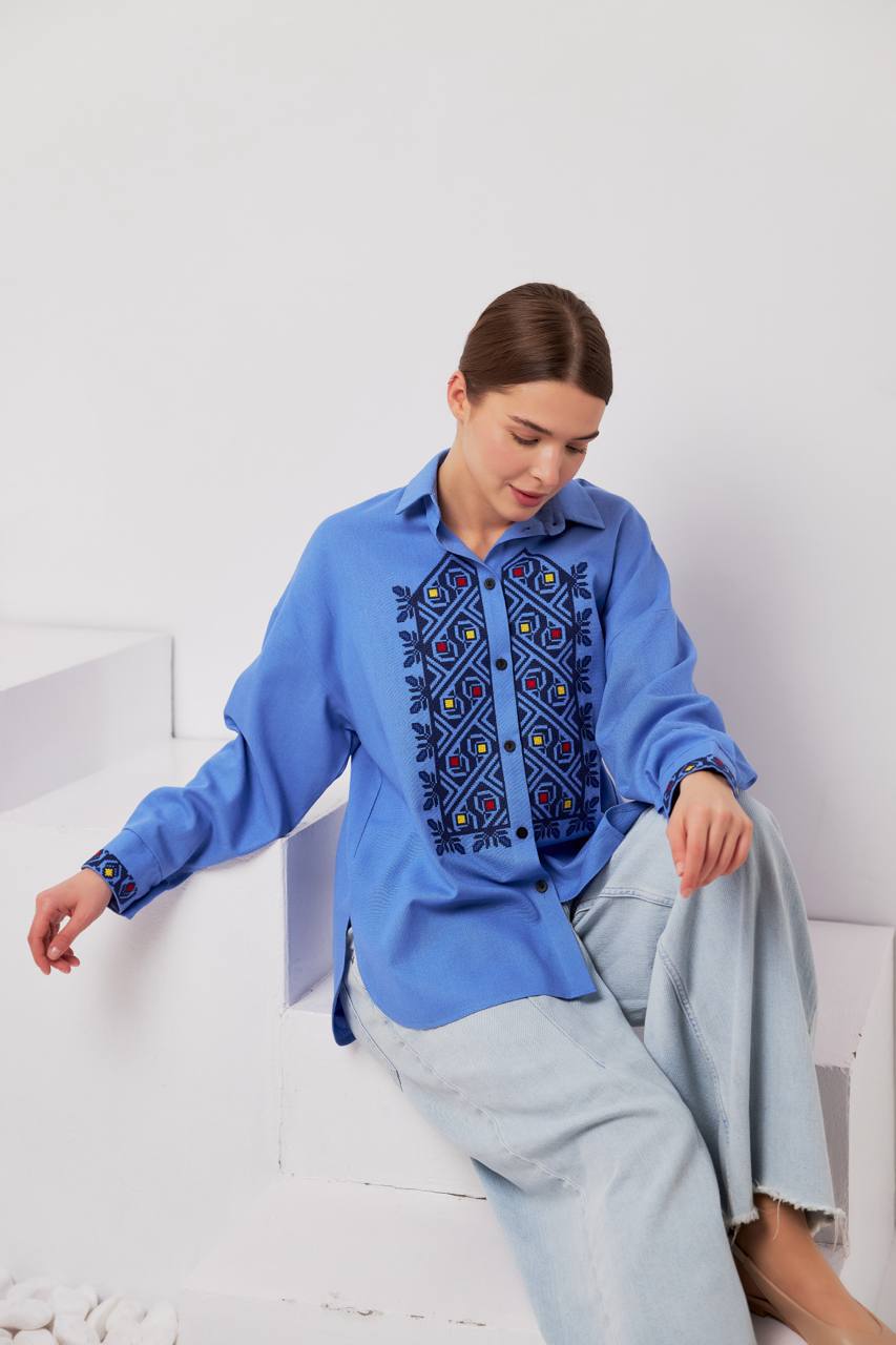 Жіноча вишиванка Серпанок (блакитна)