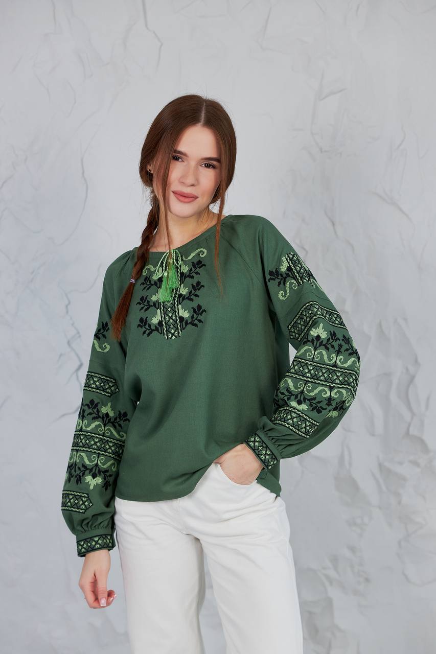 Жіноча вишиванка Стожари  (хакі)