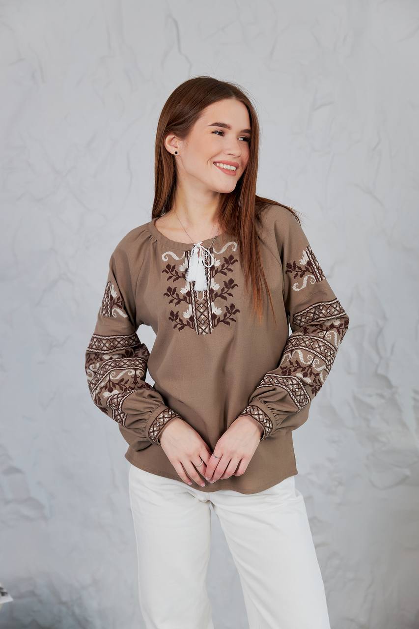 Жіноча вишиванка Стожари  (мокко)
