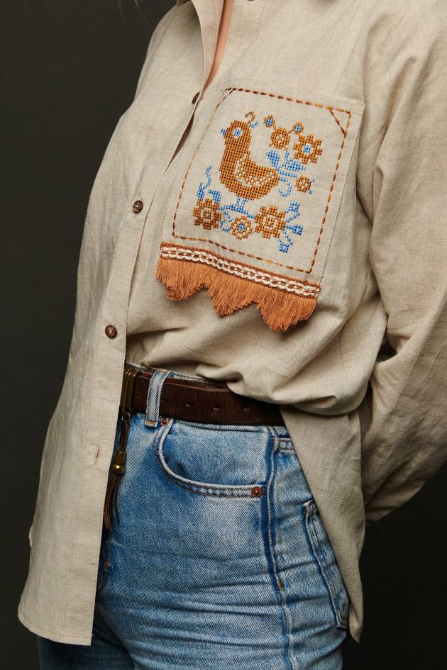 Жіноча вишиванка Сіла птаха (бежева)