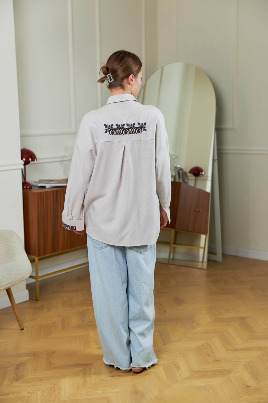 Жіноча вишиванка Серпанок (сіра)