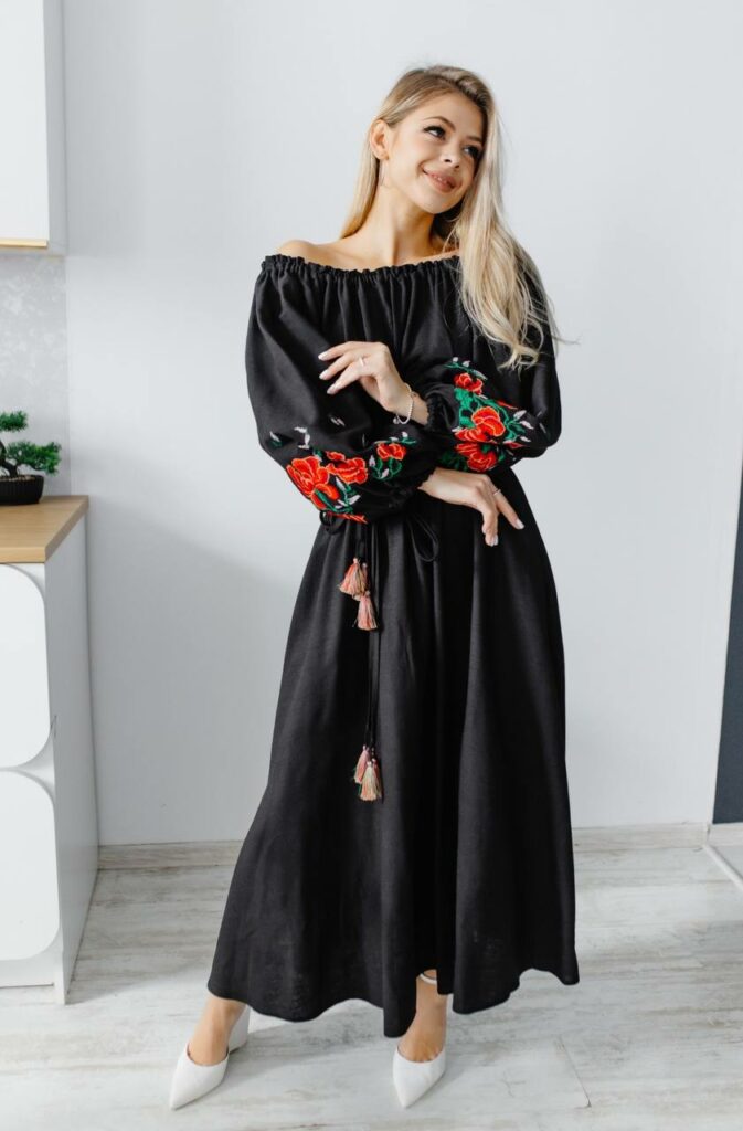 Жіноча сукня Чарівність (чорна)