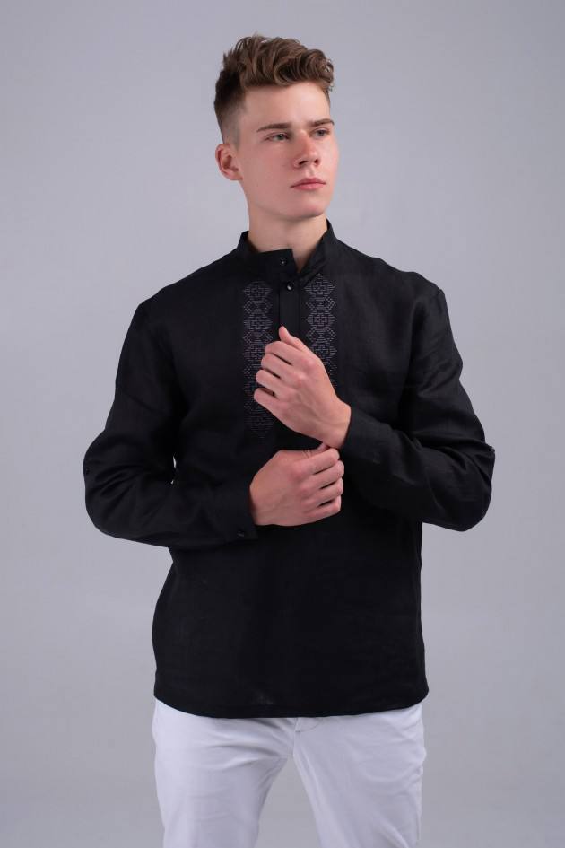 Чоловіча вишита сорочка Довбуш (чорна)