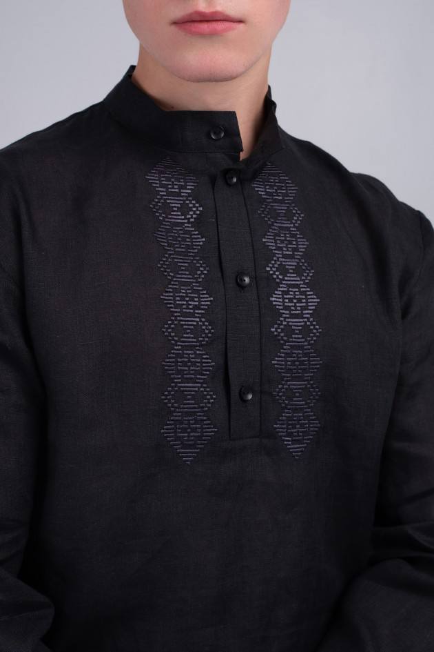 Чоловіча вишита сорочка Довбуш (чорна) hover image