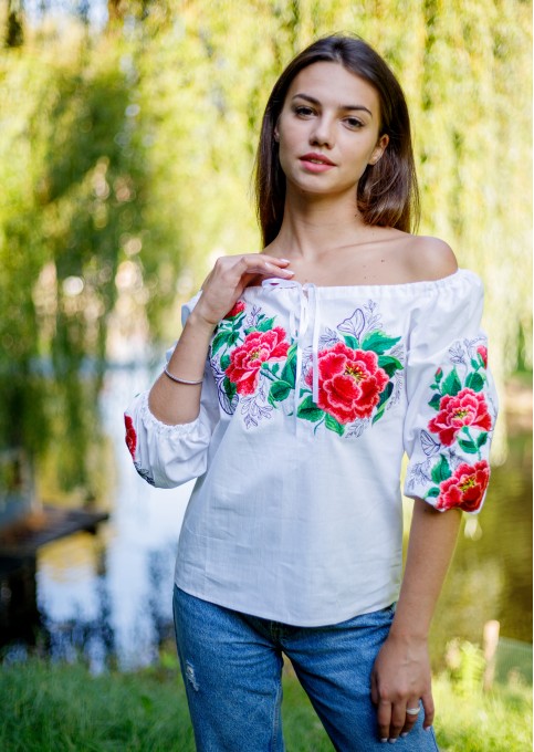 Вишиванка Юстина (біла)