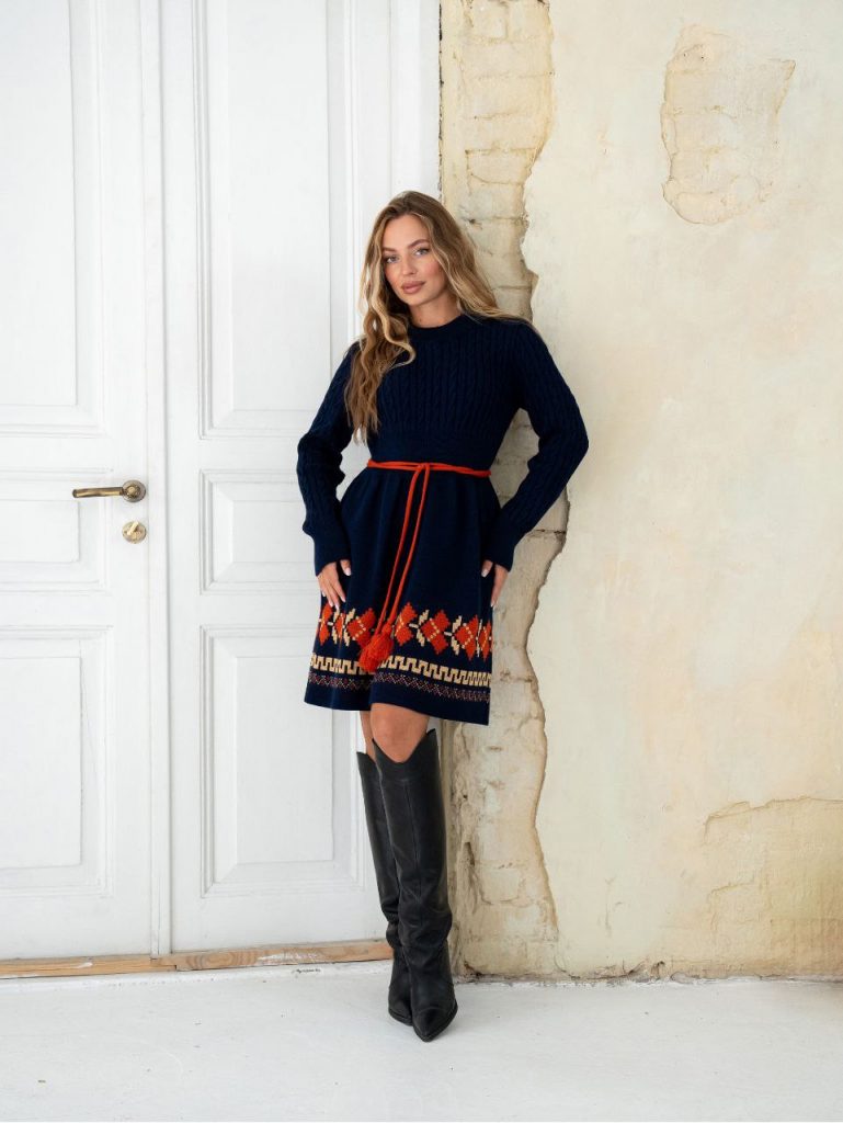 В'язана сукня Етно (темно-синя)